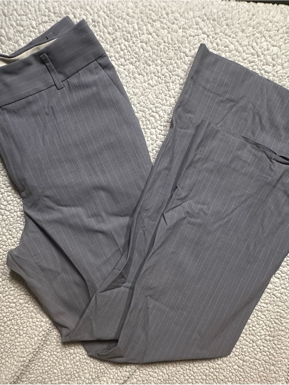 Banana Republic Gray Pinstripe Straight-Leg Trousers H15 martini fit